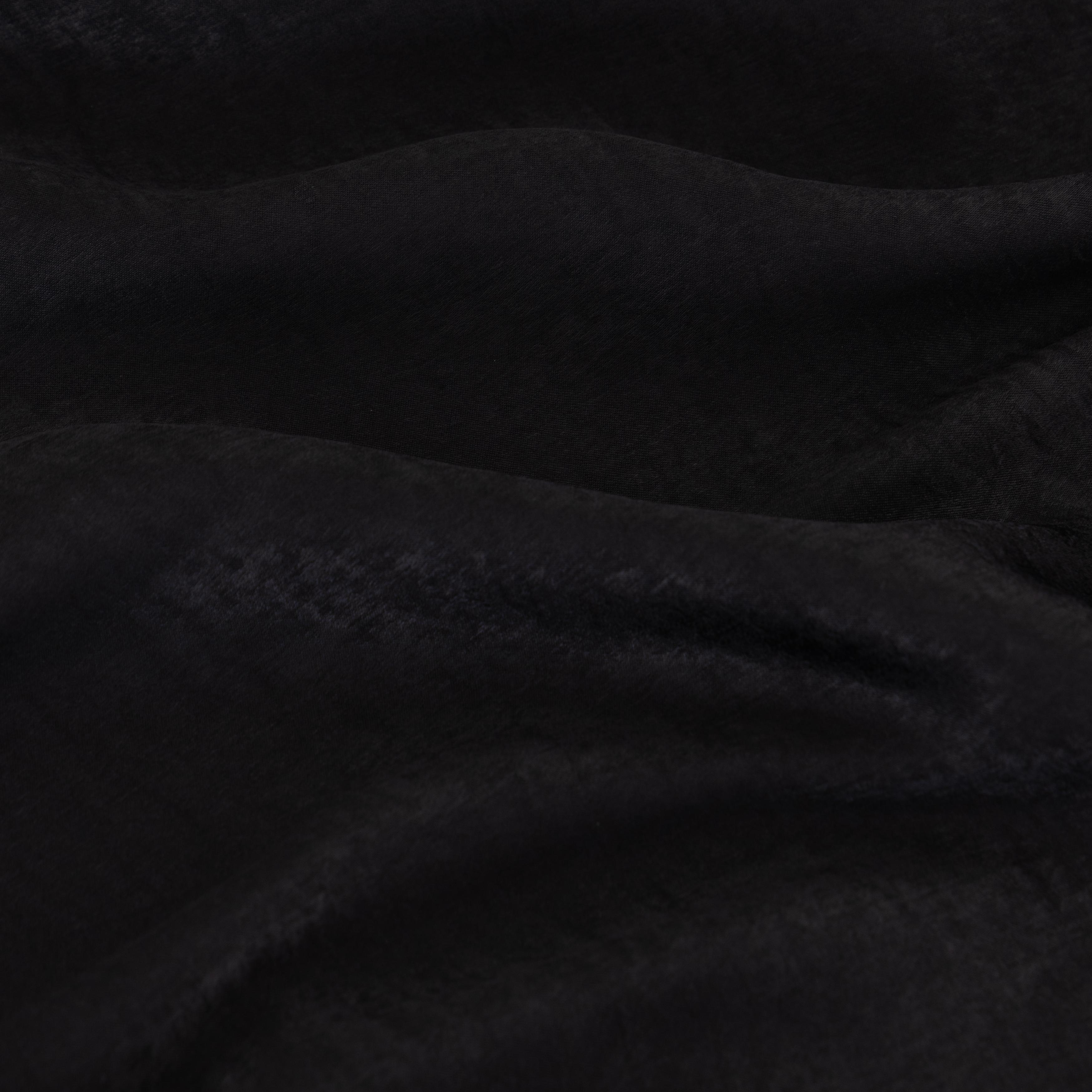 The Azeena Abaya, crafted from premium Farasha fabric, comes in five versatile shades and sizes 50-60, combining elegance with everyday comfort.